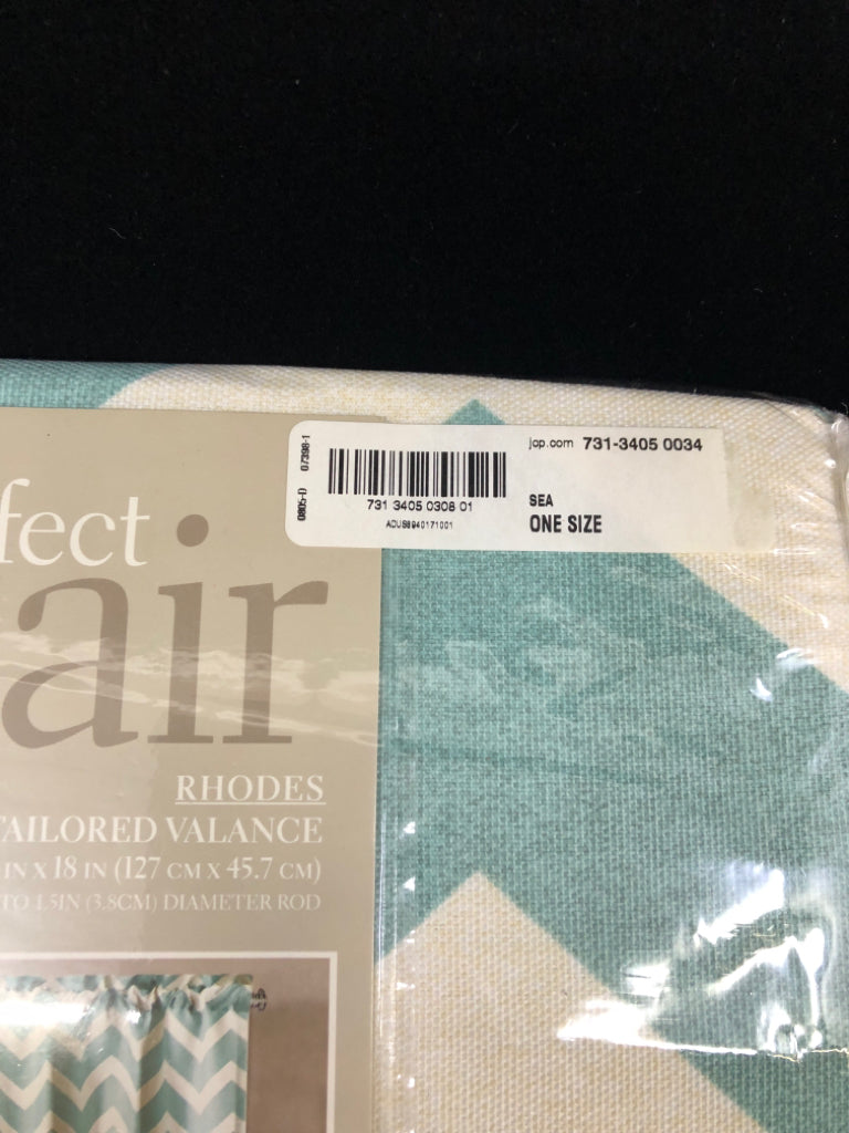 NIP TEAL/WHITE WINDOW VALANCE.