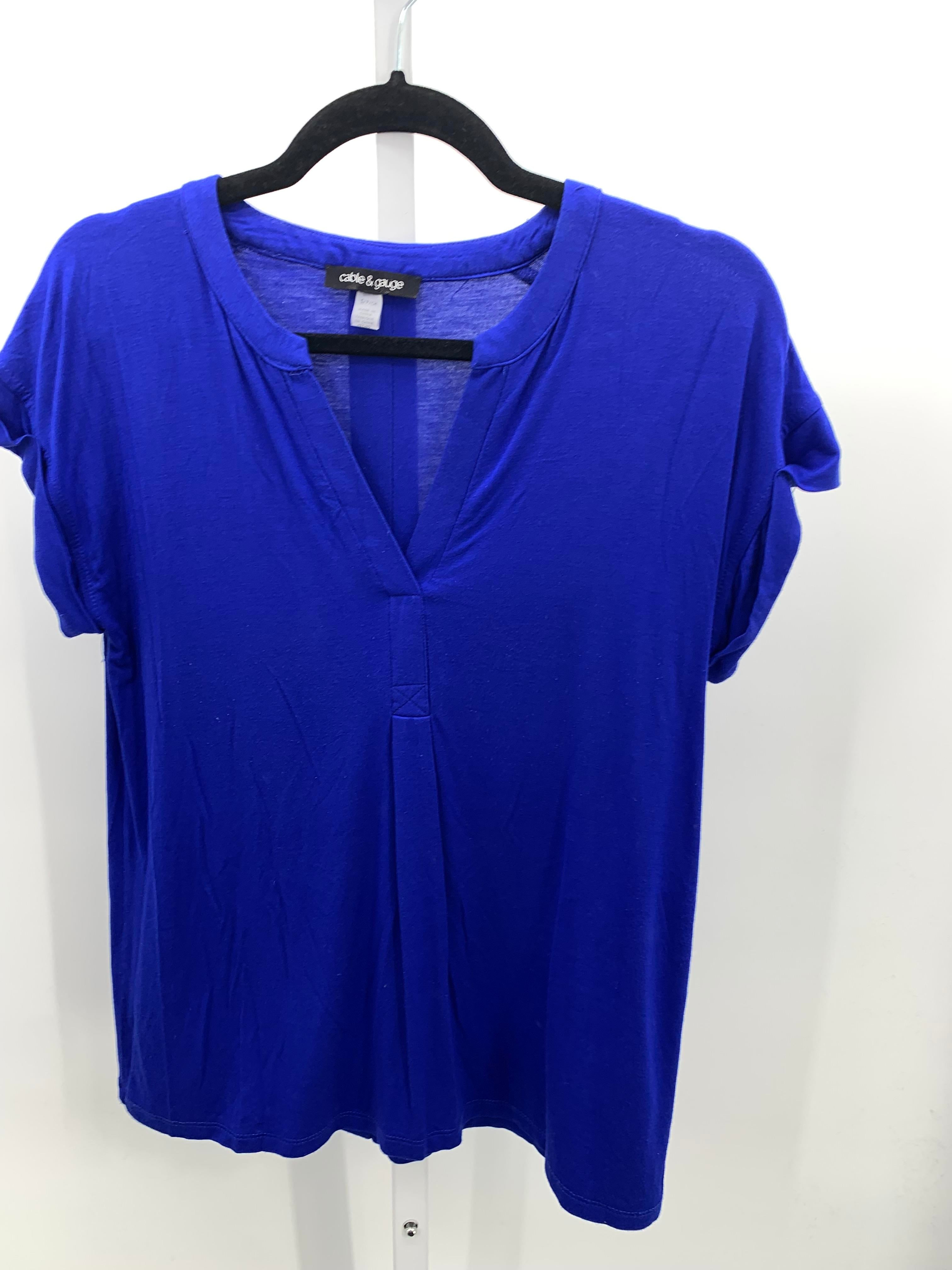 Cable & Gauge Size Small Misses Short Sleeve Shirt