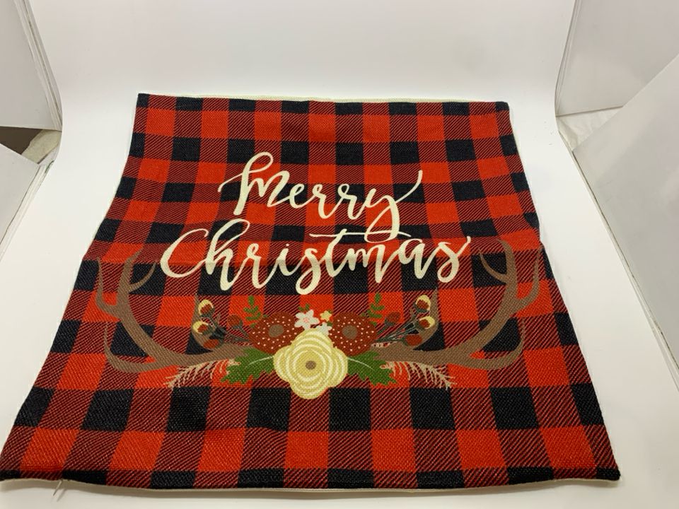 MERRY CHRISTMAS PLAID PILLOW SHAM.
