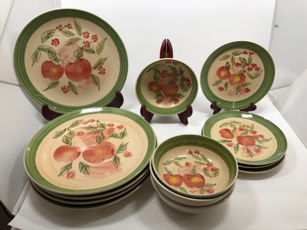 13PC APPLE PAINTED SET- SVC 4+.