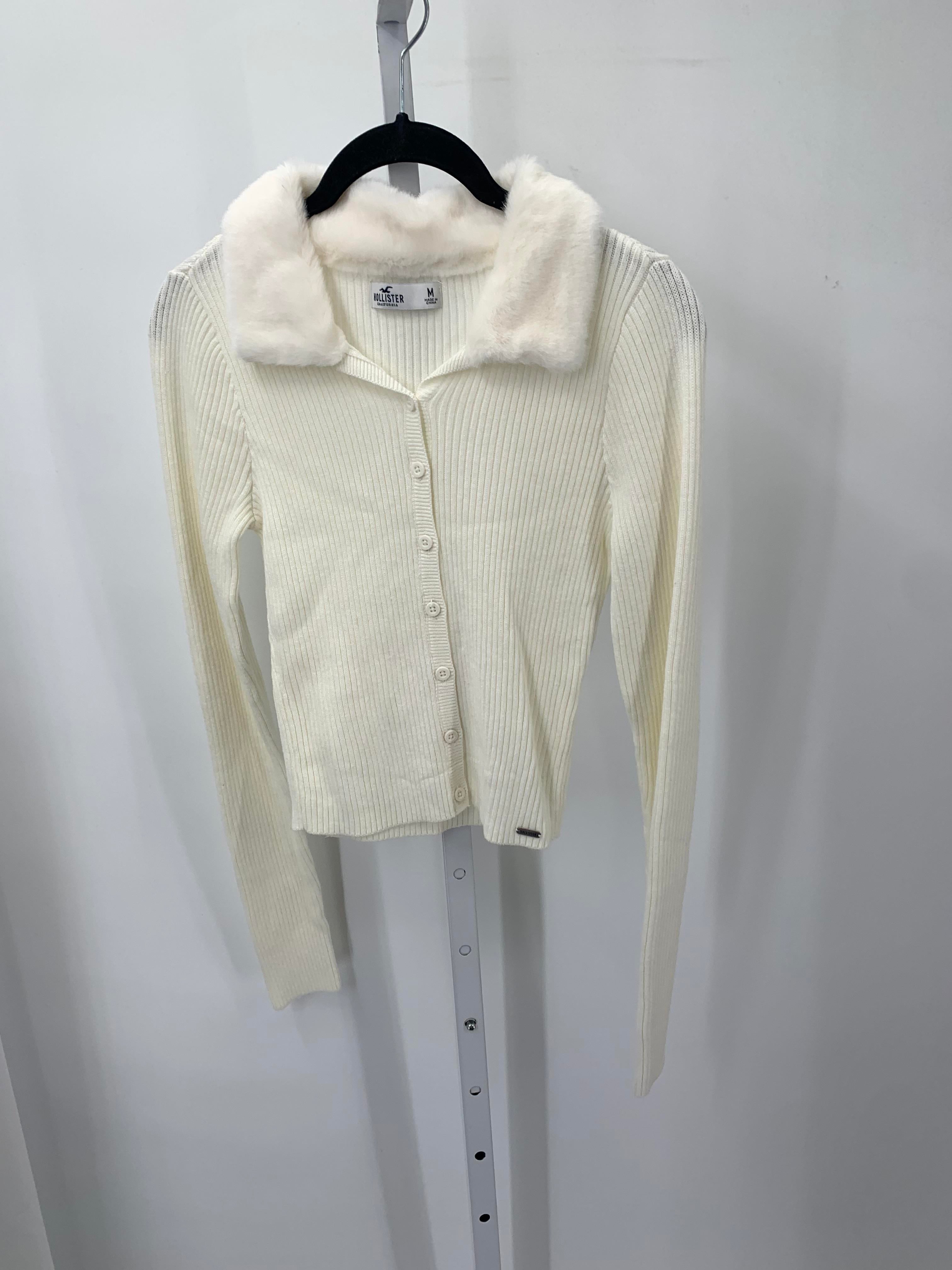 Hollister Size Medium Juniors Long Sleeve Sweater