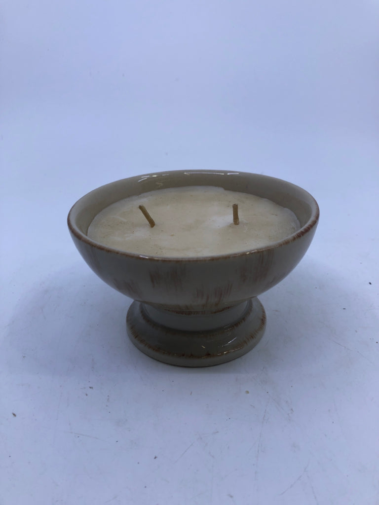CERAMIC FOOTED TAN BOWL W/ CANDLE.