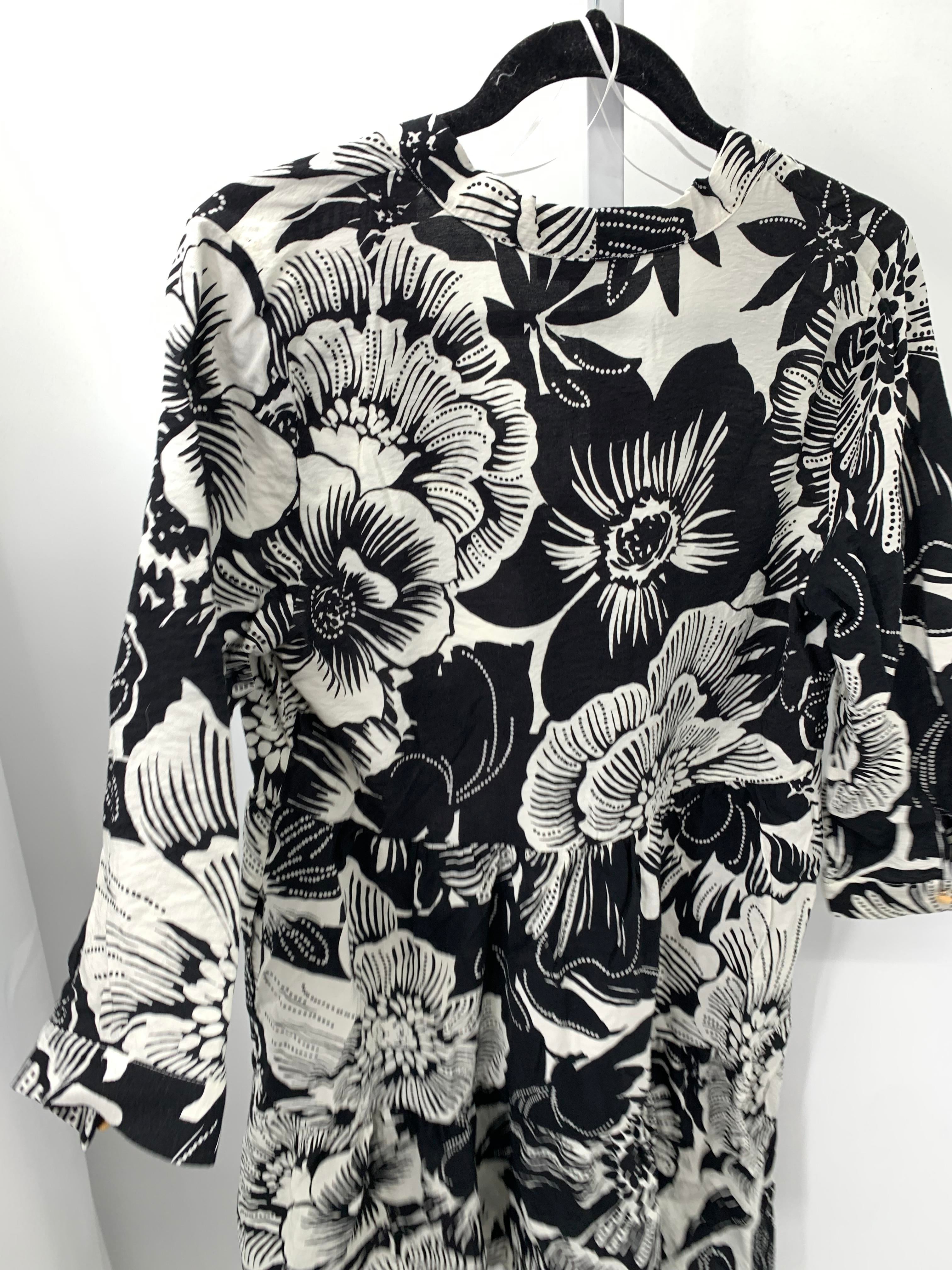 Rachel Zoe Size Medium Misses 3/4 Sleeve Dress