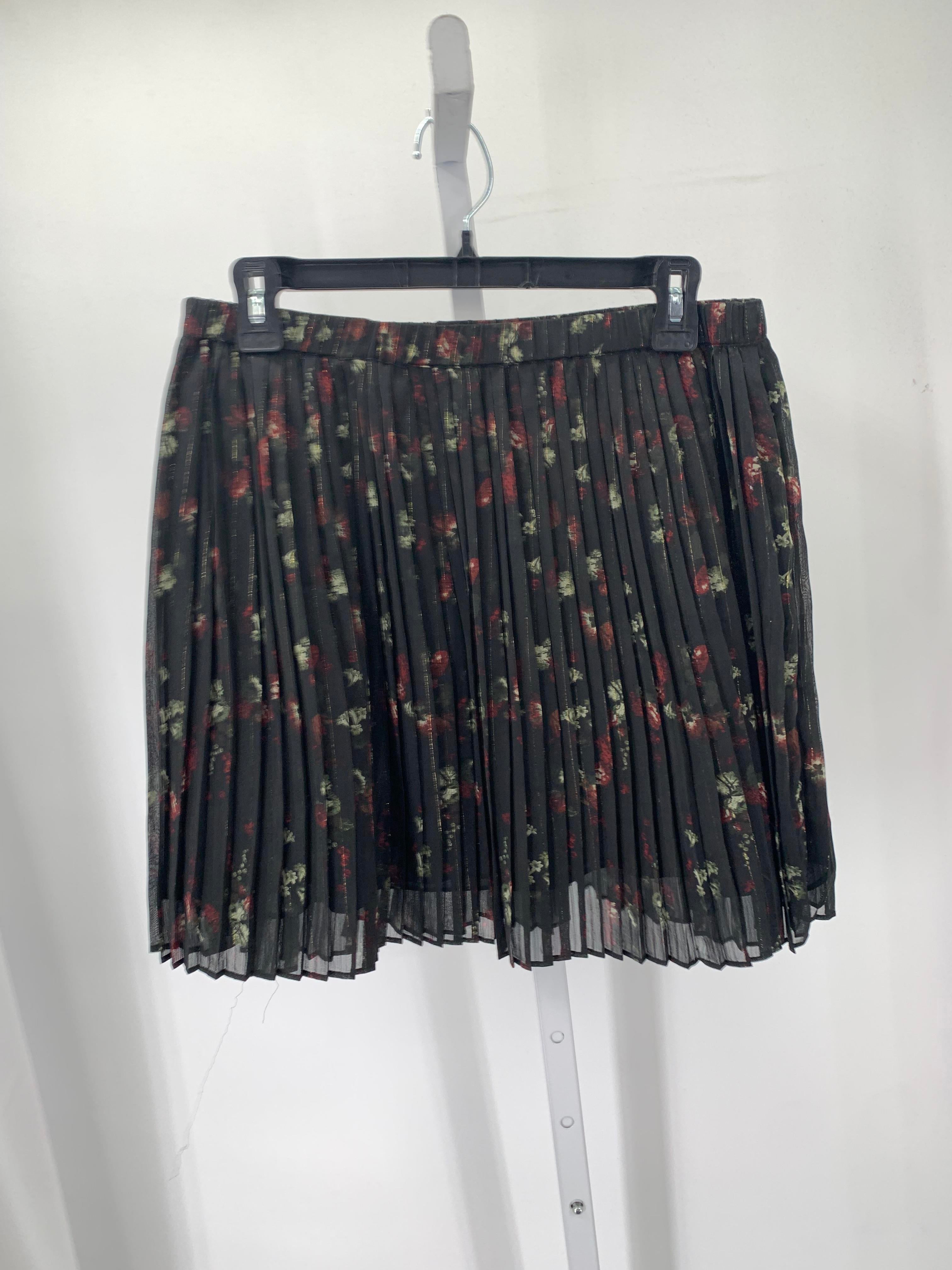 Size Medium Misses Skirt