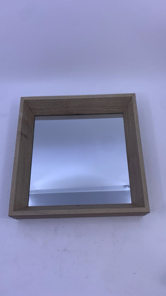 SMALL WHITE WASHED FRAME MIRROR.
