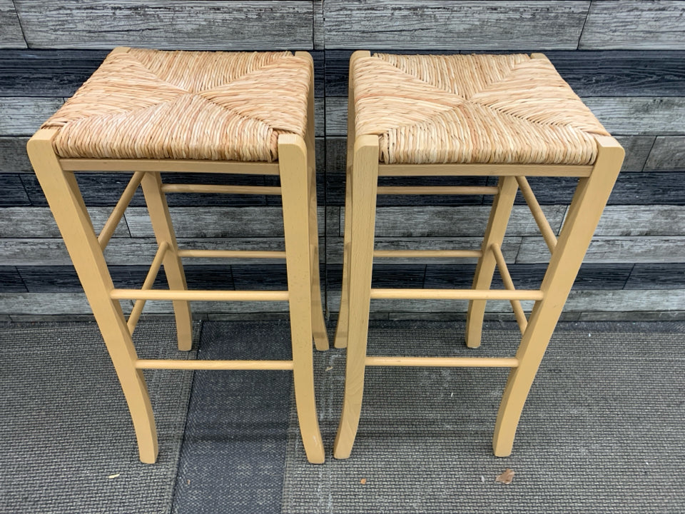 2 WOVEN SEAT SQUARE BAR STOOLS.