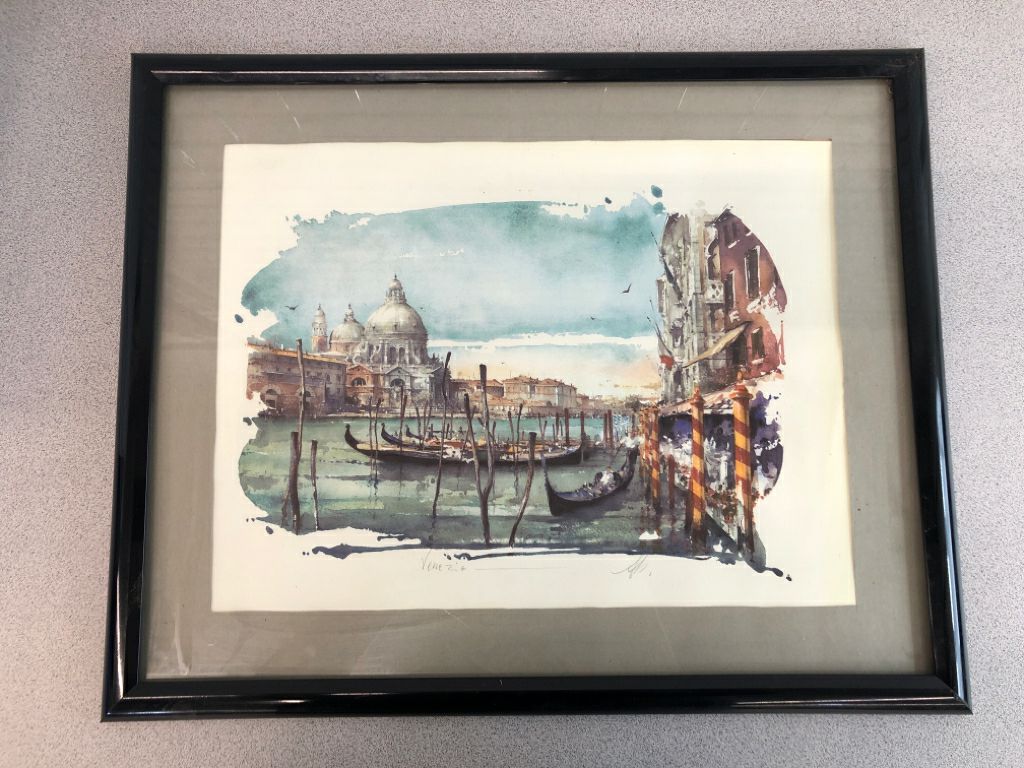 PAINTED VENETIAN GONDOLA PRINT IN BLACK FRAME.