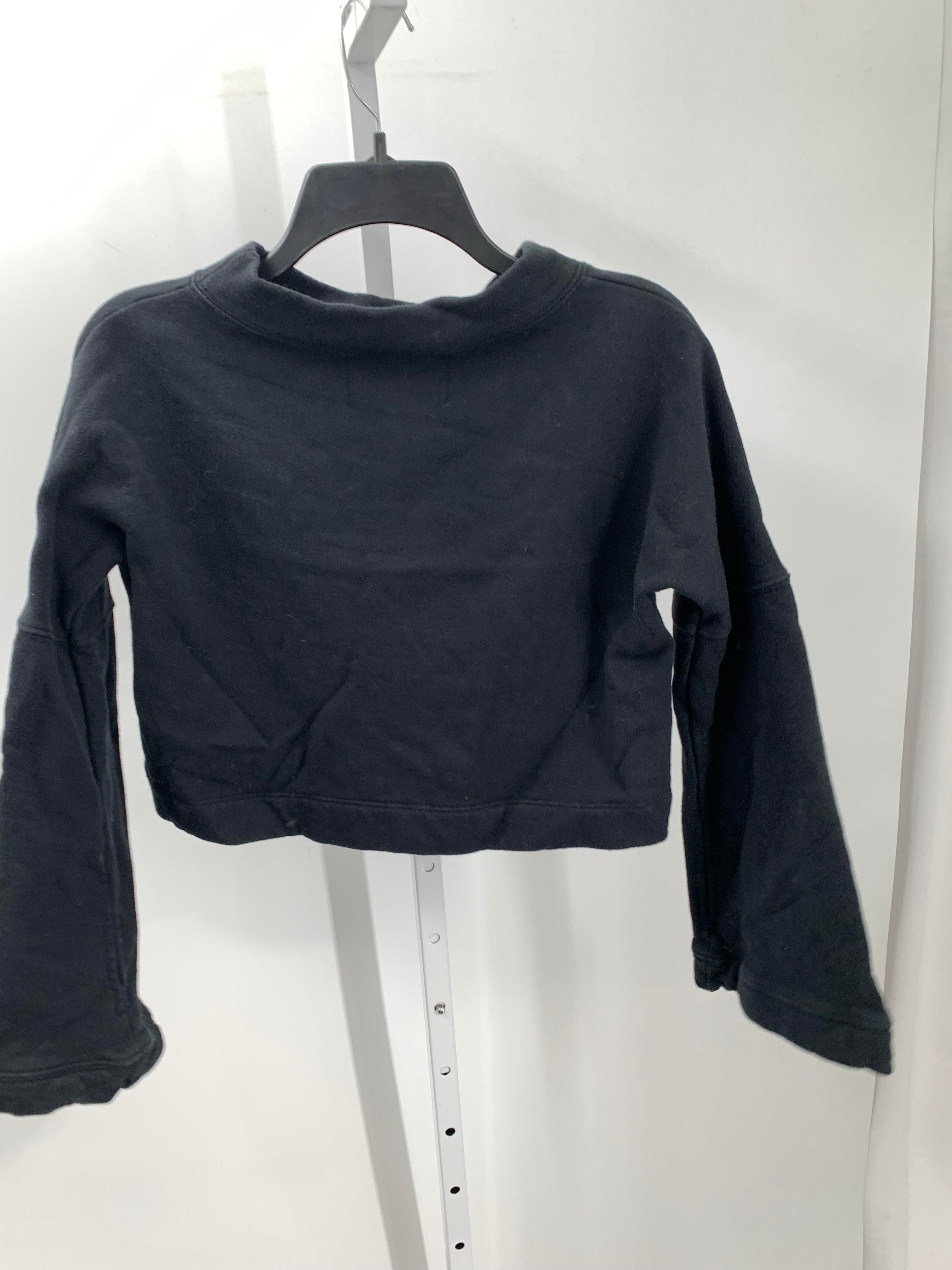 Size Medium Juniors Long Sleeve Shirt