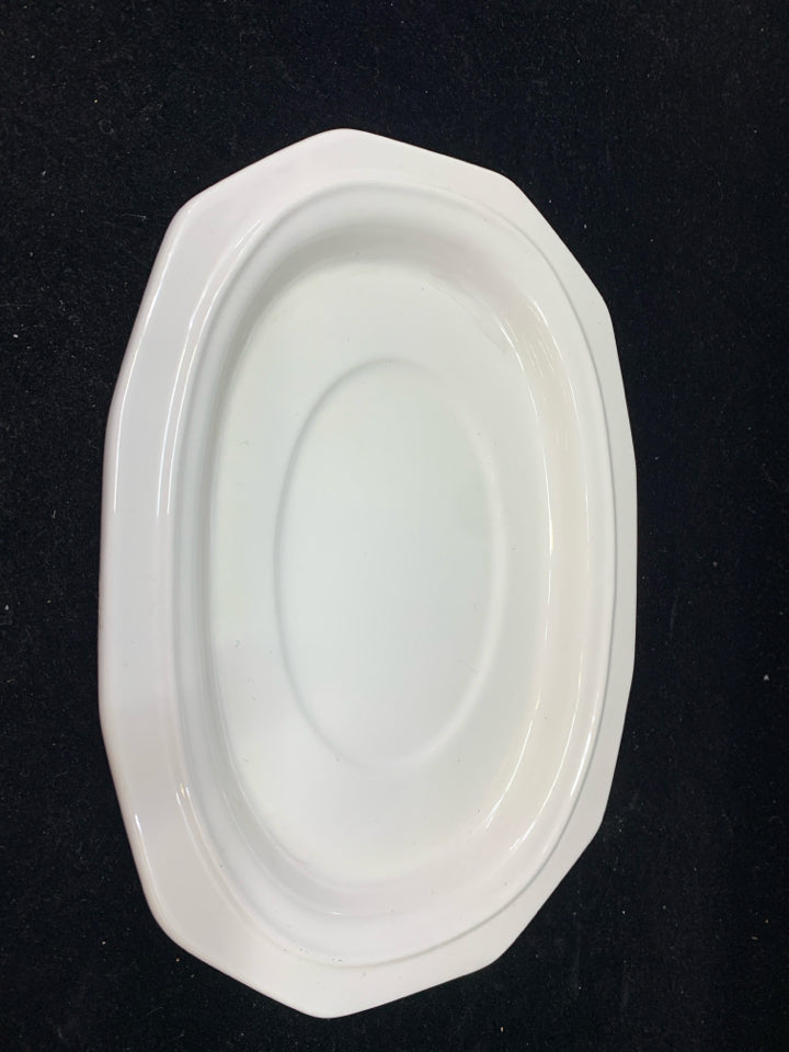 2PC PFALTZGRAFF GRAVY BOAT AND PLATE.