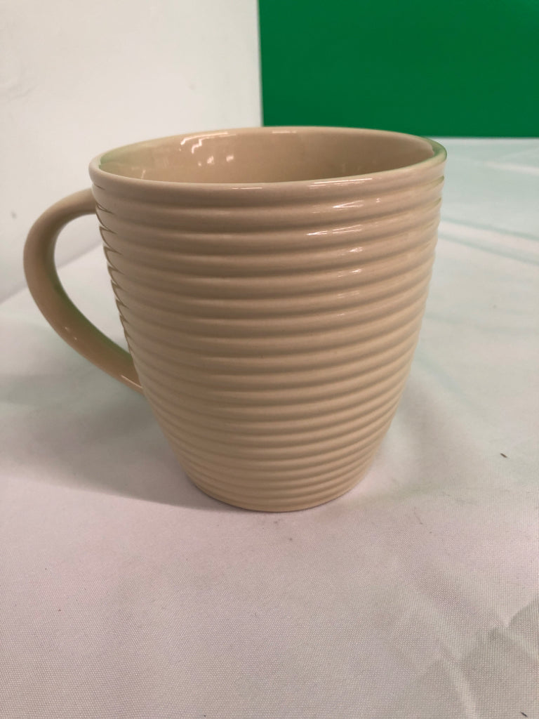 YOU ARE MY SUNSHINE CREAM RIBBED MUG.