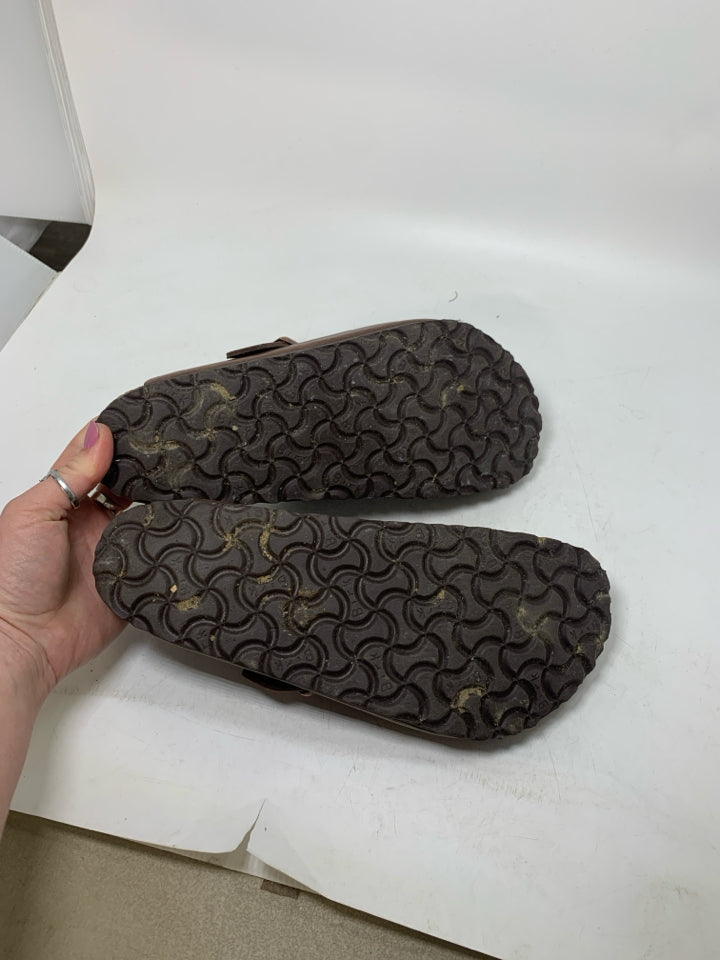 Birkenstock L Shoe Size 8 Ladies Shoes
