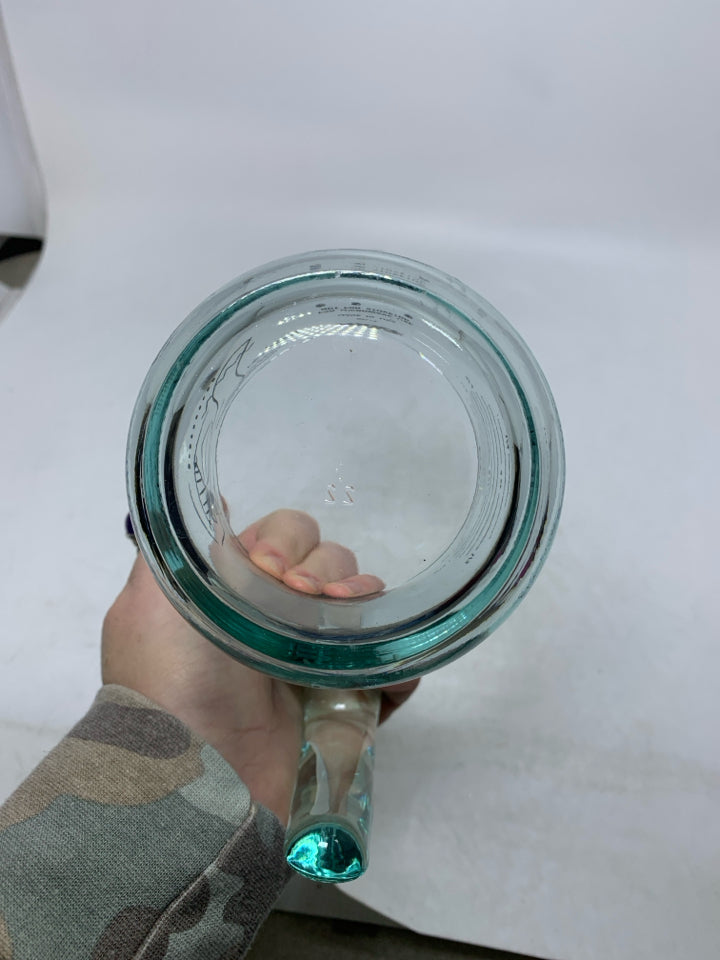DARTH VADER STAR WARS GLASS EASURING CUP.
