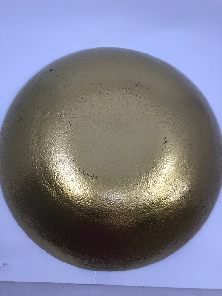 GOLD, RED, ORANGE GLASS CENTERPIECE BOWL.