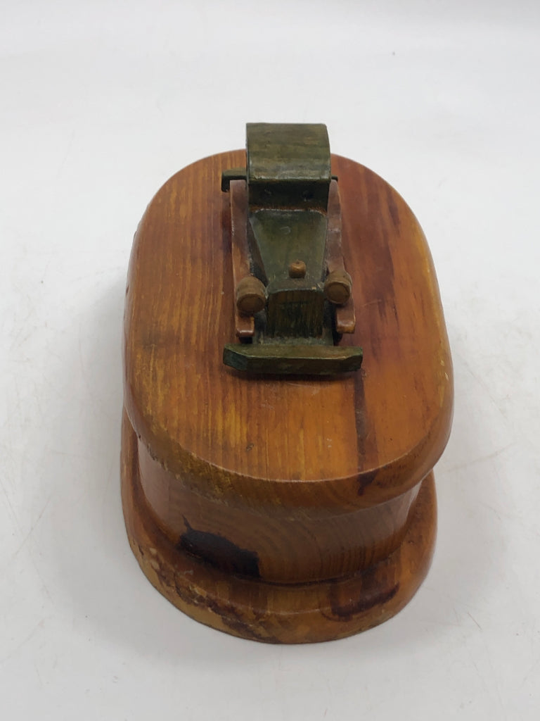 POLISHED WOODEN BOX WITH CAR ON TOP.