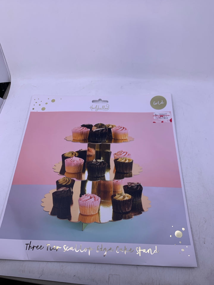 NIP GOLD PAPER 3 TIER CAKE STAND.