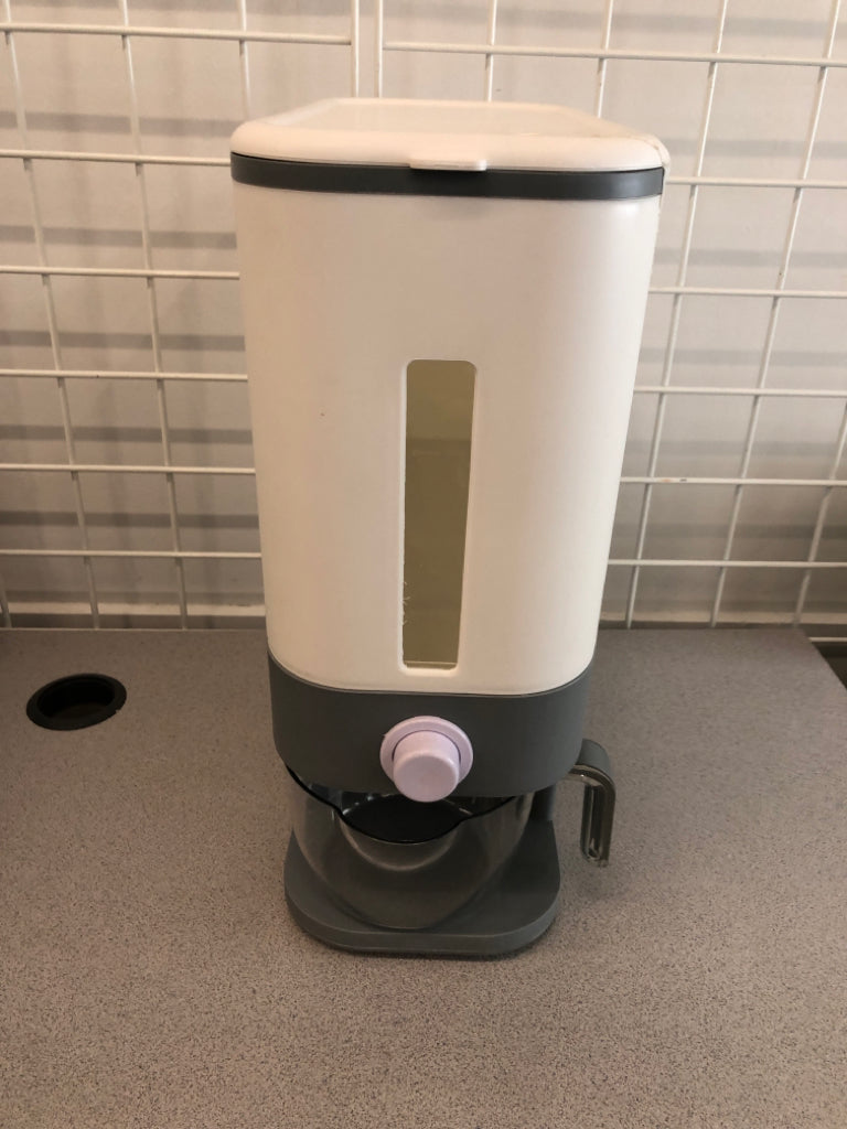 2PC WHITE & GRAY PLASTIC RICE DISPENSER W/CUP.