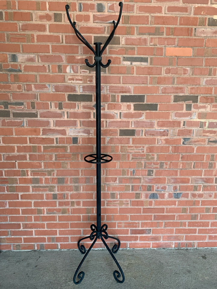 LG METAL COAT RACK W/CURVED FEET.