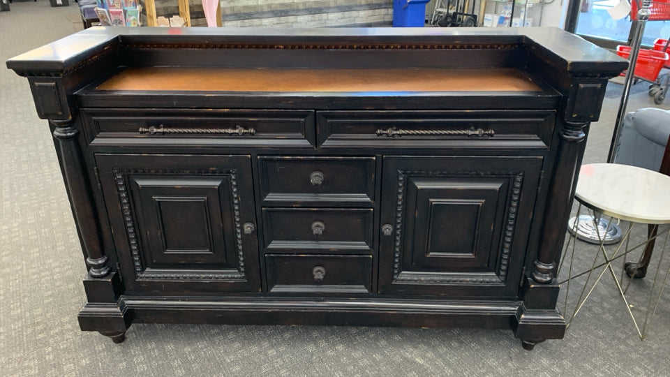TOMMY BAHAMA KINGSTOWN BUFFET W/COPPER TOP.