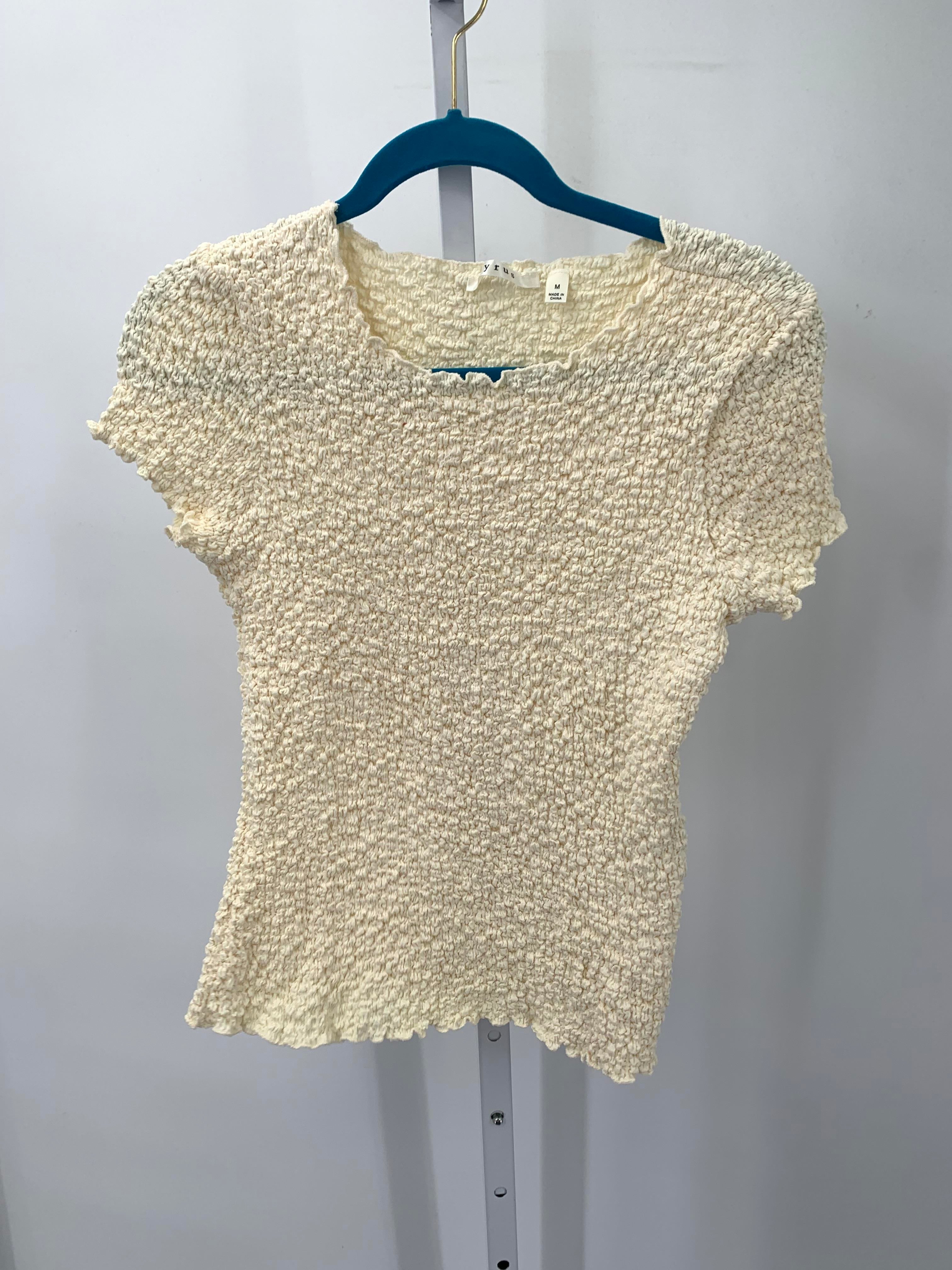 cyrus Size Medium Misses Short Sleeve Shirt