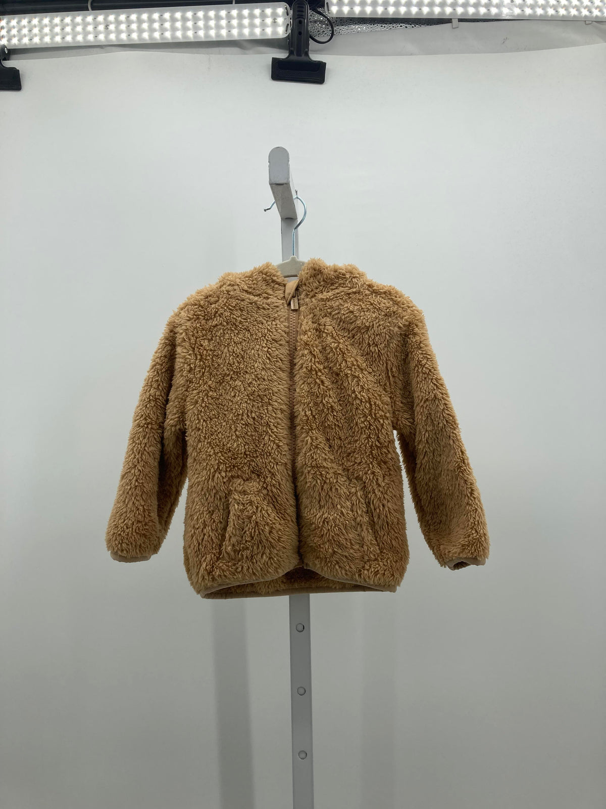 HOODED FAUX FUR BEAR