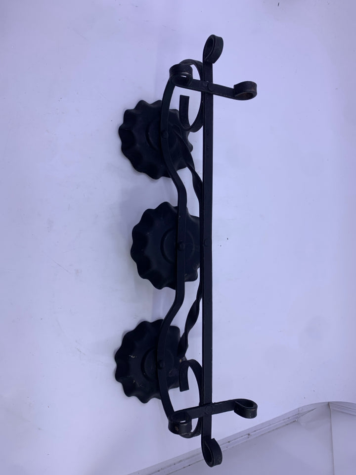 3 SECTION FLORAL PAINTED CANDLE HOLDER.