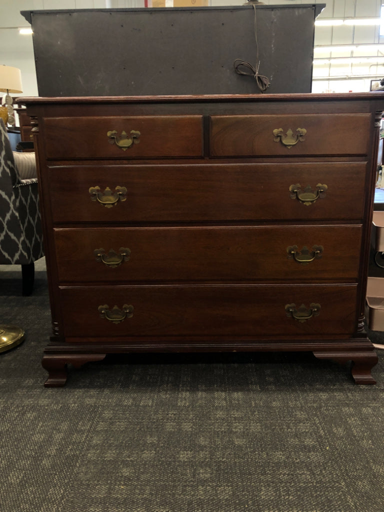 5-DRAWER KLING FACTORY DRK BROWN DRESSER.