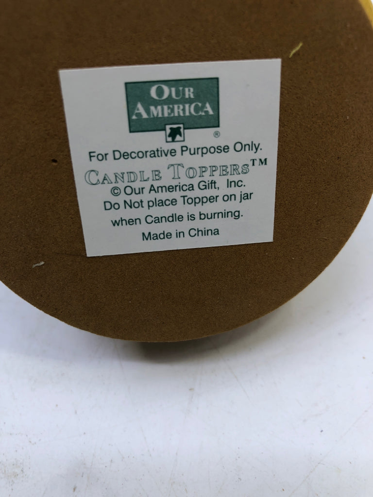 NIB WINTER LODGE CANDLE TOPPER.