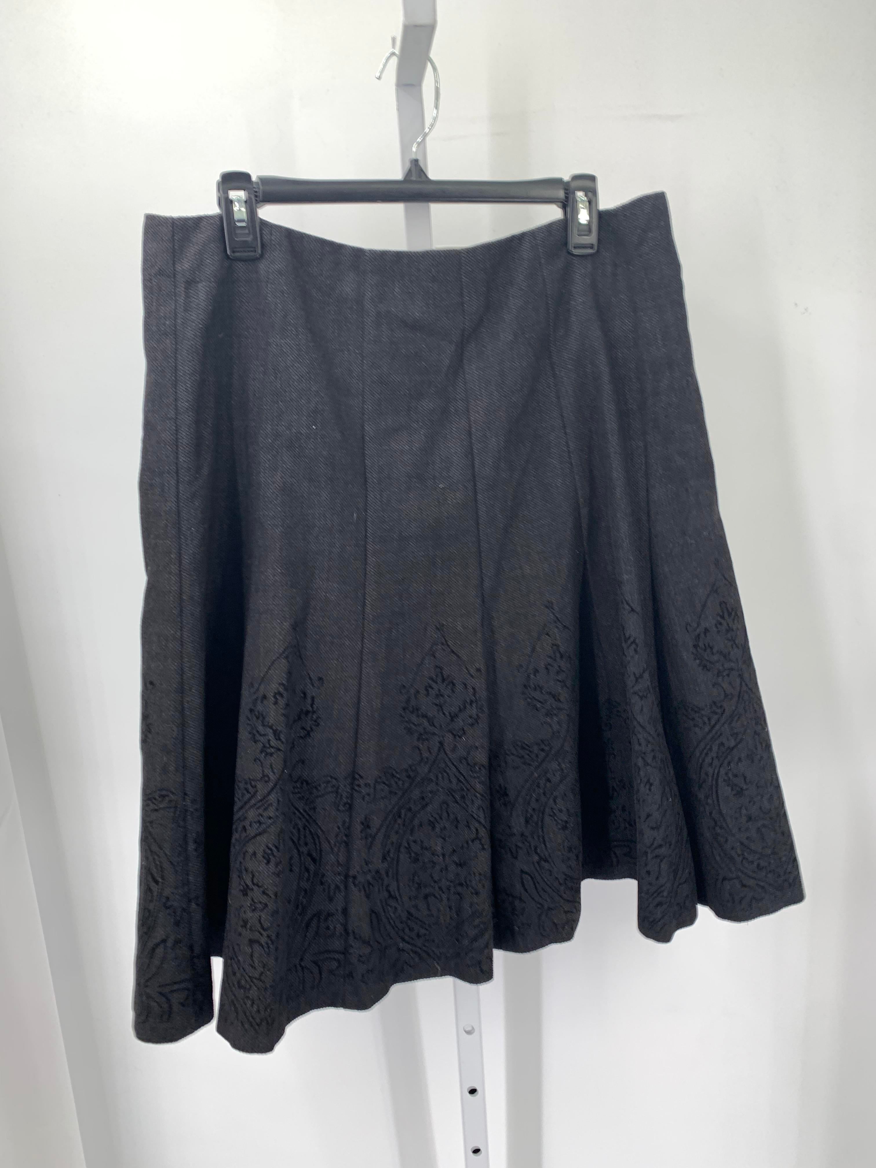 Covington Size 14 Misses Skirt