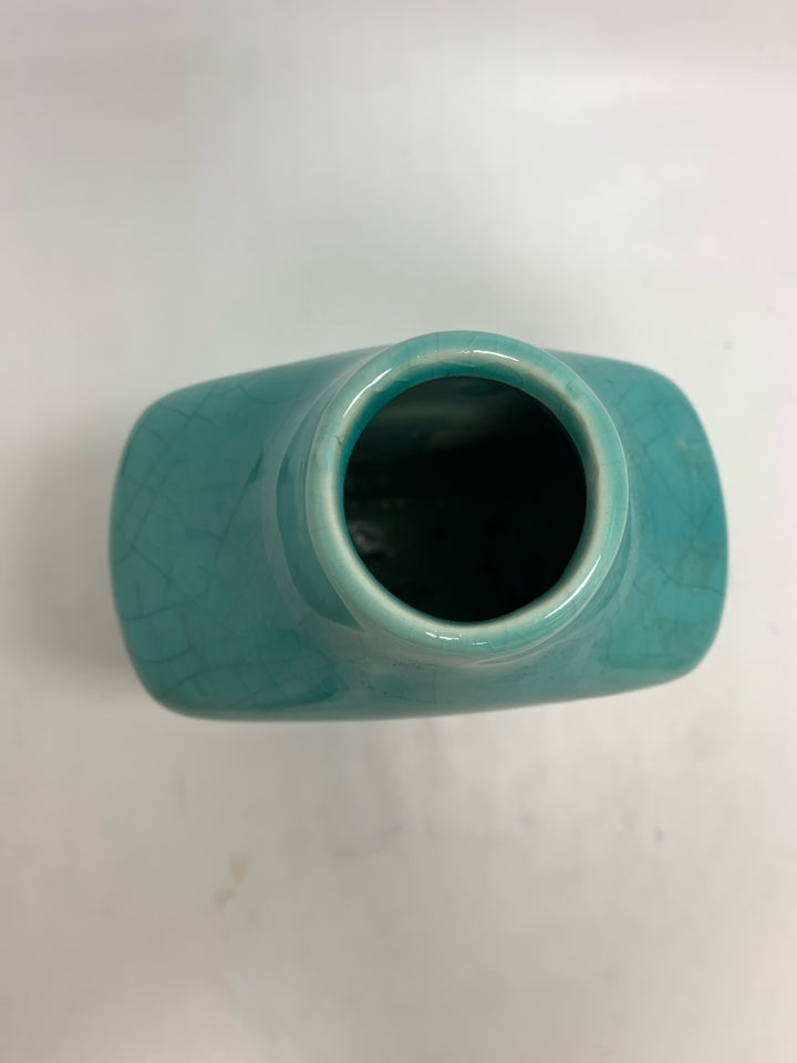 "VINTAGE 1" BLUE CRACKLE VASE.