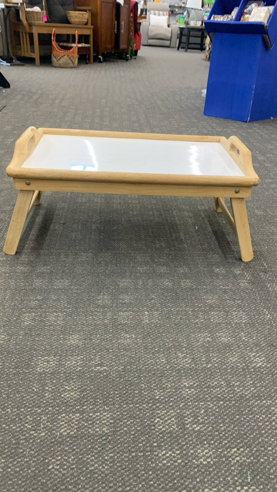 FOLDING LAP DESK/TRAY.