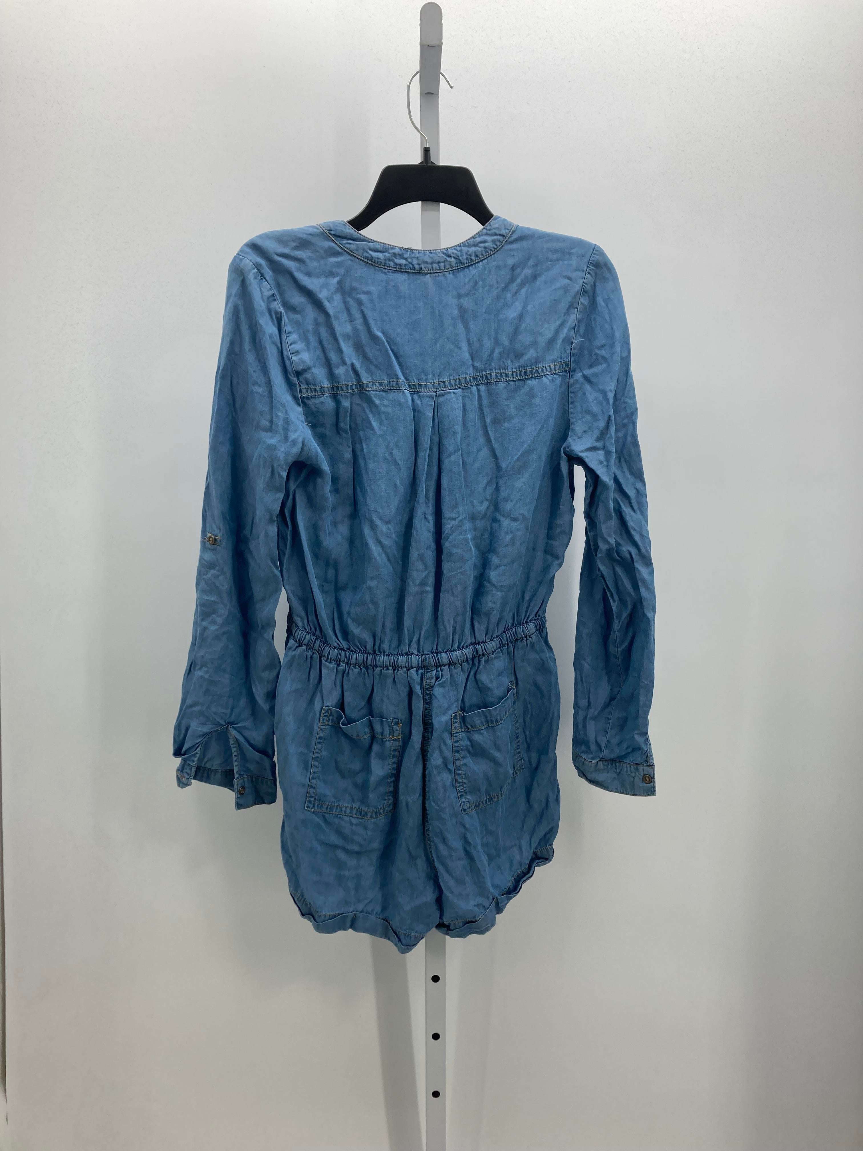 Size Medium Juniors Romper