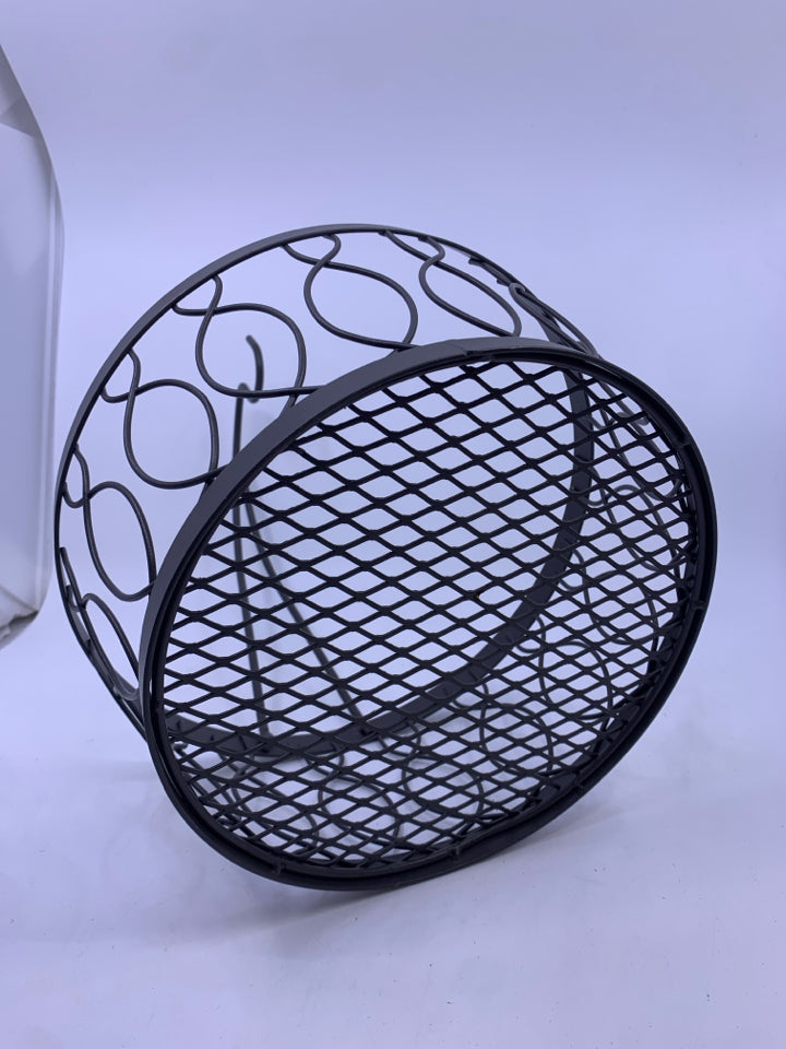 GREY METAL FRUIT BASKET/BANANA HOOK.
