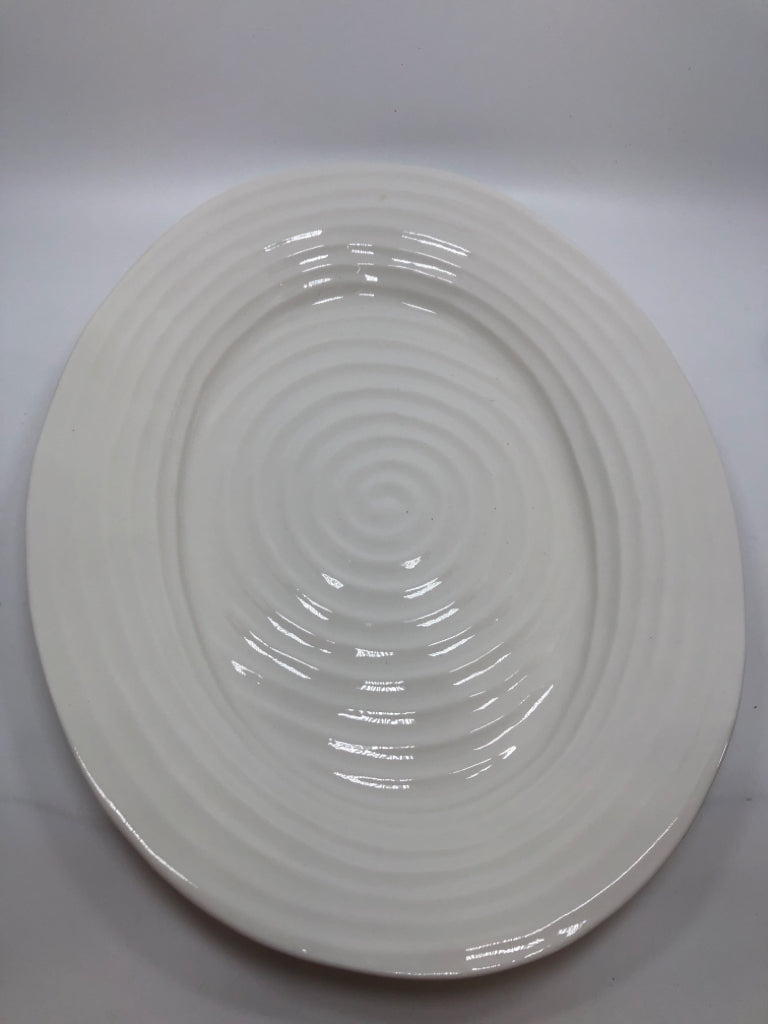 SWIRL TEXTURED OVAL PLATTER.