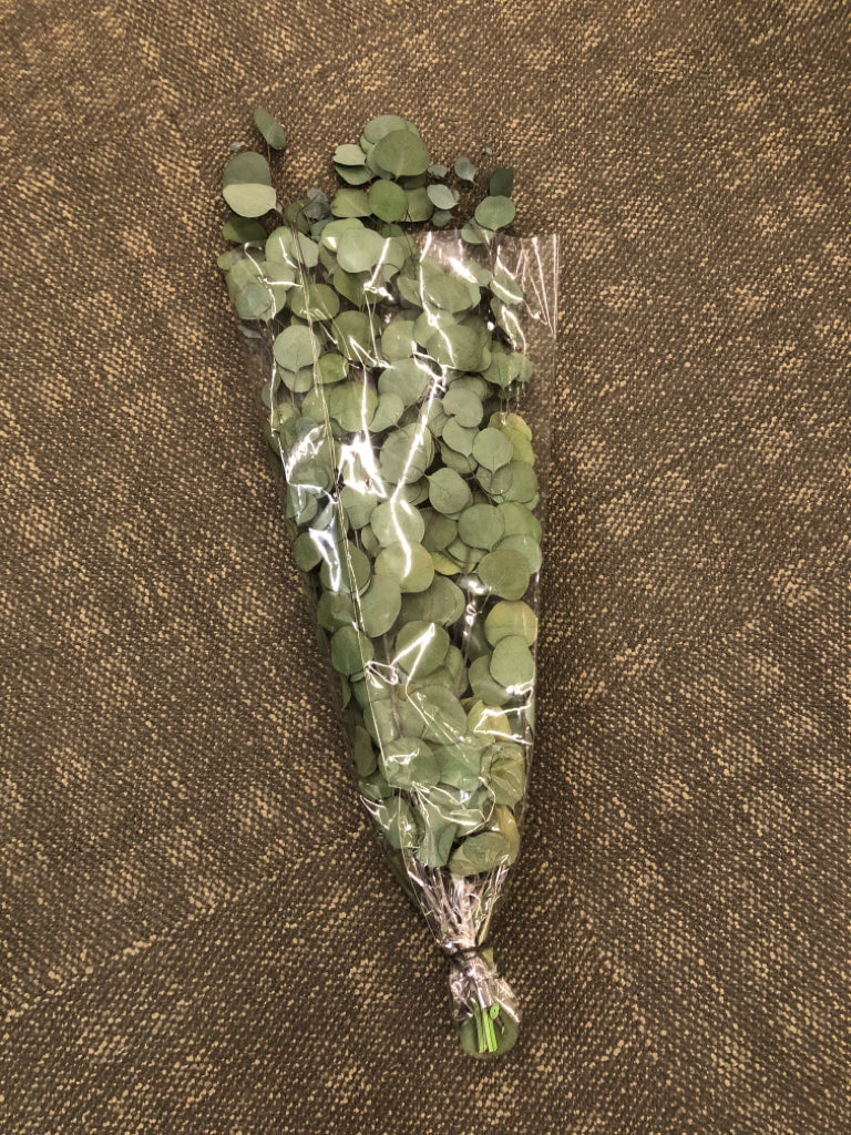 FAUX EUCALYPTUS BUNDLE.