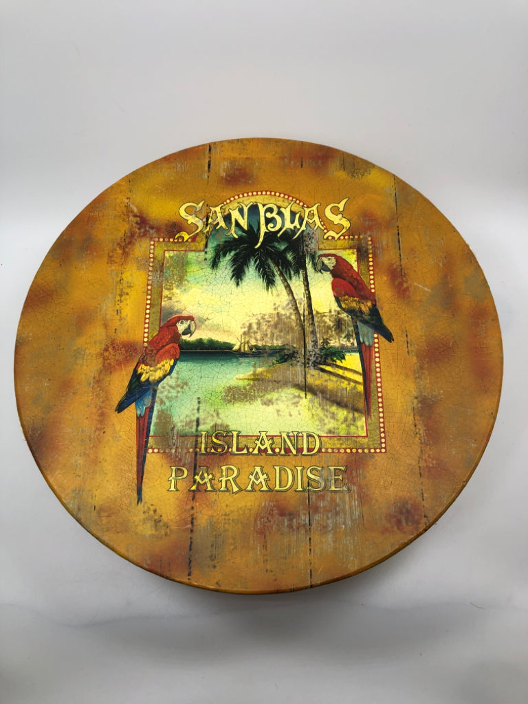 ISLAND PARADISE ROUND STORAGE HAT BOX.