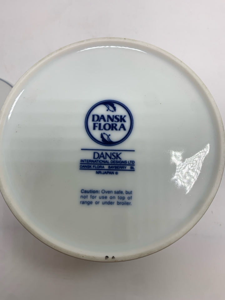 FLORA BAYBERRY BLUE PORCELAIN STORAGE JAR.