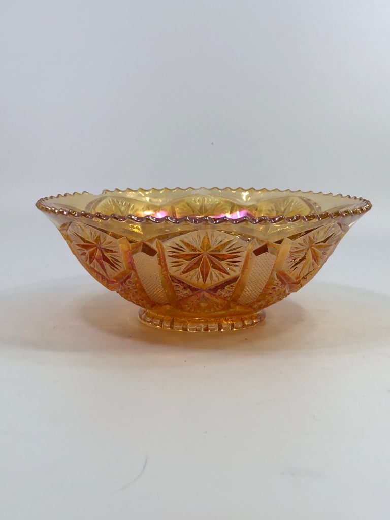 PEACH MARIGOLD CARNIVAL GLASS BOWL W/SAWTOOTH EDGE.