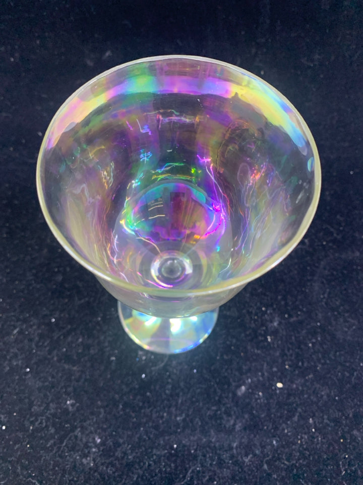 4 IRIDESCENT WINE GLASSES.