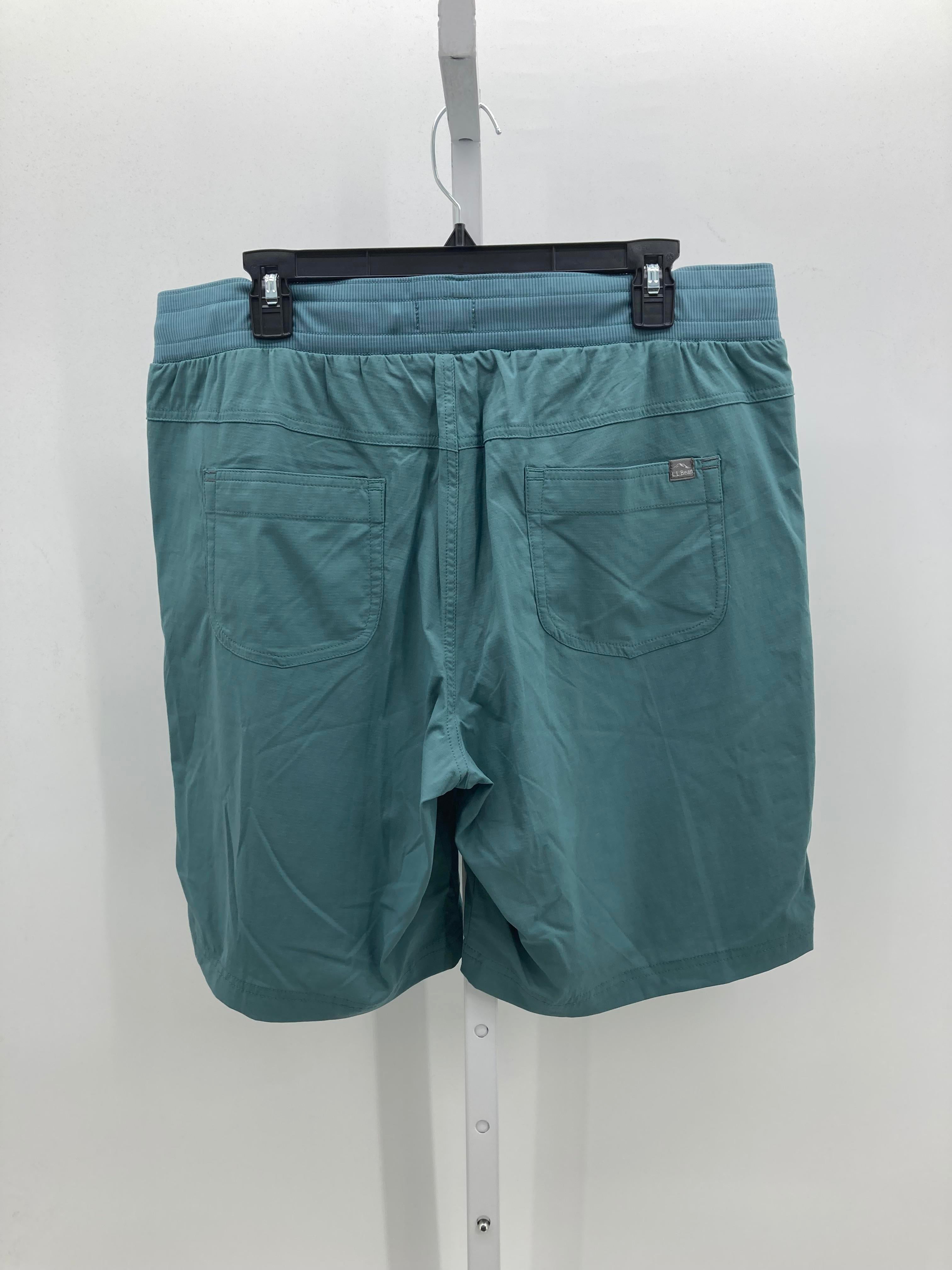LL Bean Size Large Misses Shorts