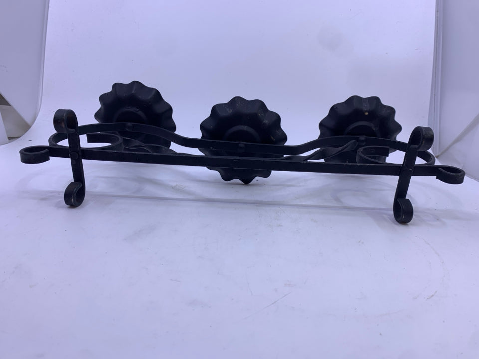 3 SECTION FLORAL PAINTED CANDLE HOLDER.