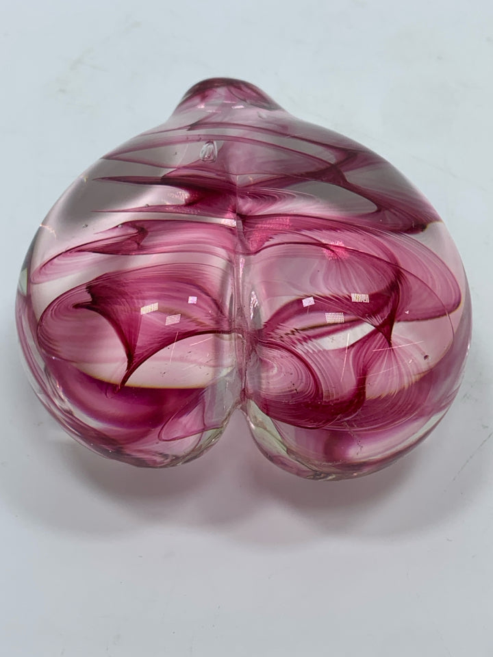 RED HEART BLOWN GLASS PAPERWEIGHT.