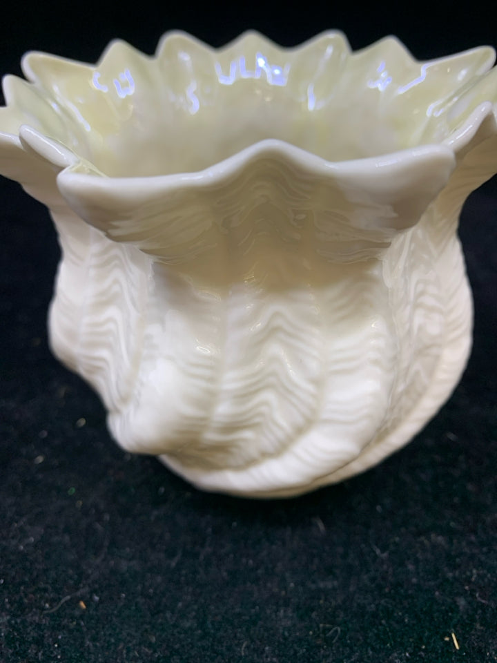 IVORY BOWL EMBOSSED DETAIL- BELLEEK.