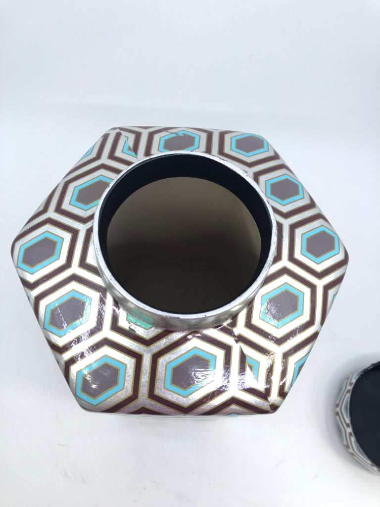 CERAMIC HEXAGON GINGER JAR SILVER W/ BROWN+TEAL DETAILS.