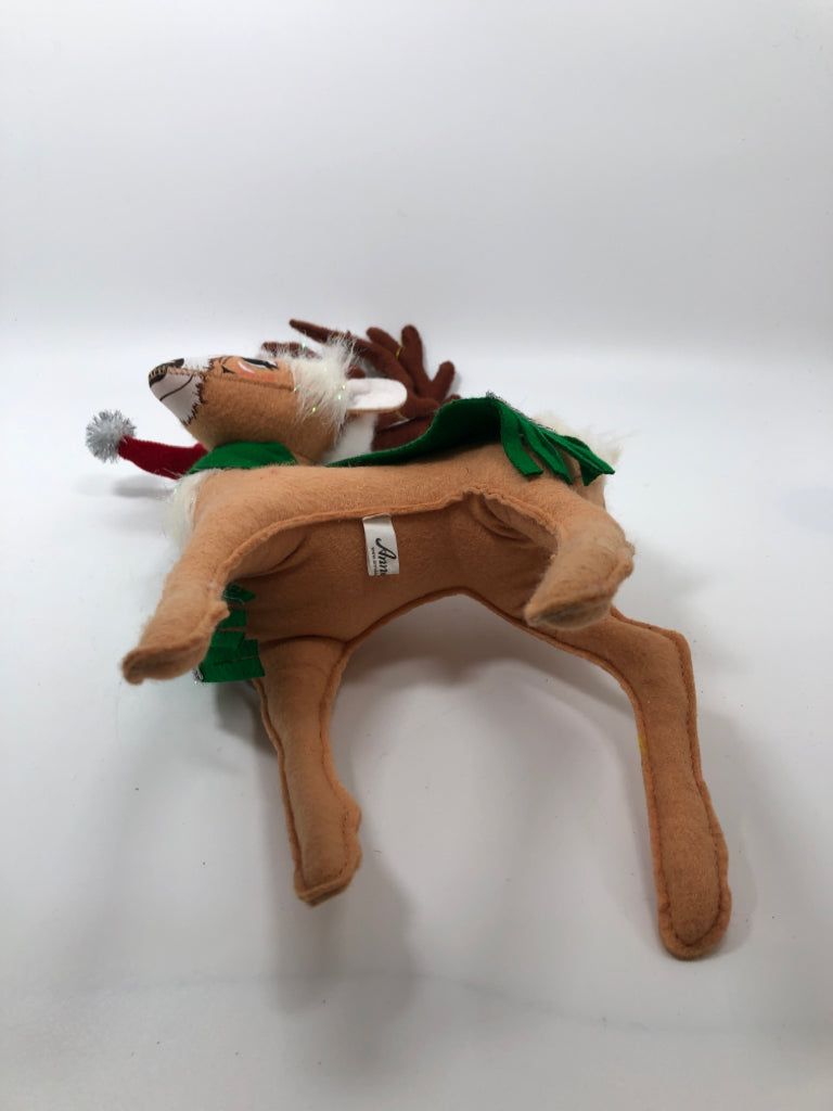 ANNALEE REINDEER W/ SANTA HAT & GREEN SCARF.