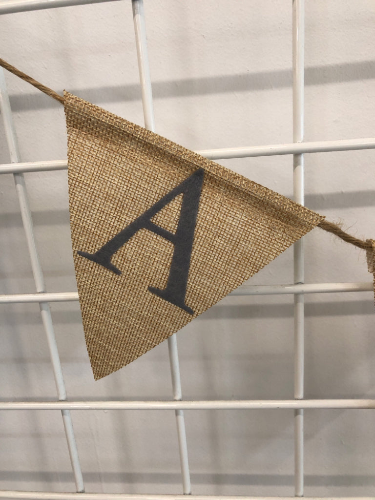 AUTUMN BURLAP GARLAND W/FABRIC PUMPKINS.