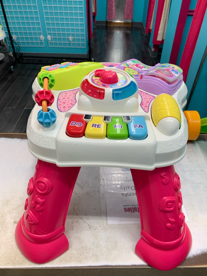 Vtech Sit-To-Stand Learn and Discover Table