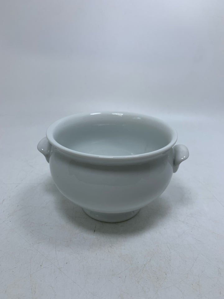 FOOTED SMALL BOWL W/ HANDLES.
