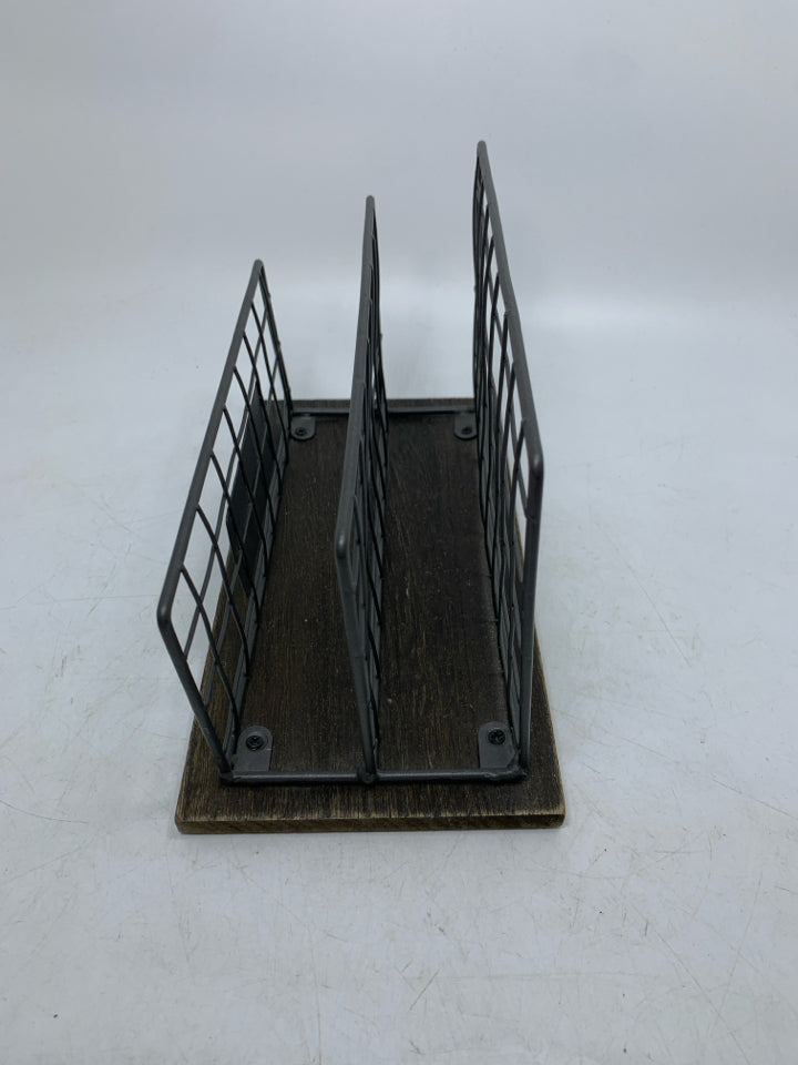 METAL LETTERS 2 SLOT FILE.
