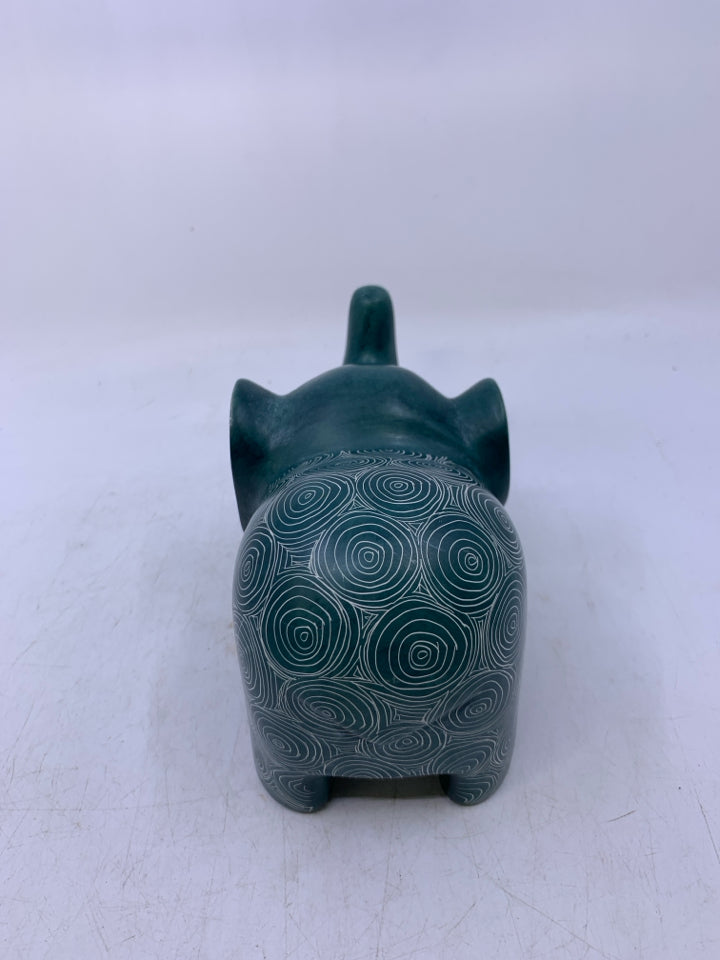 HEAVY ELEPHANT W/ WHITE CIRCLES.