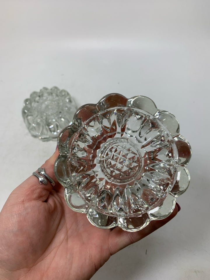 2 CLEAR GLASS TAPERED CANDLE HOLDERS ROUNDED EDGES.